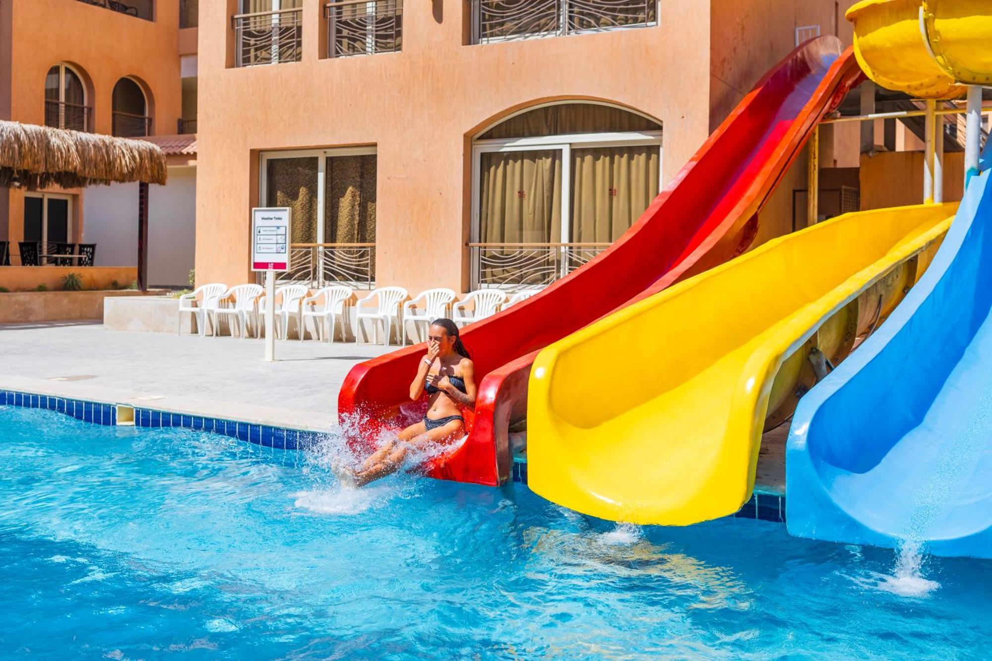 La Rosa Boho Aqua Park Hotel Hurghada Exterior photo